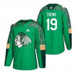 Camiseta Hockey Chicago Blackhawks Jonathan Toews 2018 Dia de San Patricio Verde