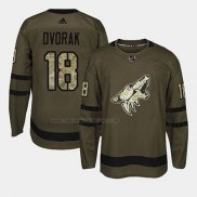 Camiseta Hockey Arizona Coyotes Christian Dvorak 2018 Salute To Service Verde Militar