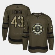 Camiseta Hockey Boston Bruins Danton Heinen 2018 Salute To Service Verde Militar