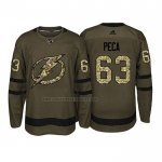 Camiseta Hockey Tampa Bay Lightning Matthew Peca 2018 Salute To Service Verde Militar